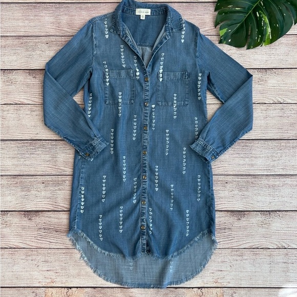 Cloth & Stone Chambray Denim Shirtdress Sz XS Frayed Hem Blue Diamond Pattern - Picture 1 of 6